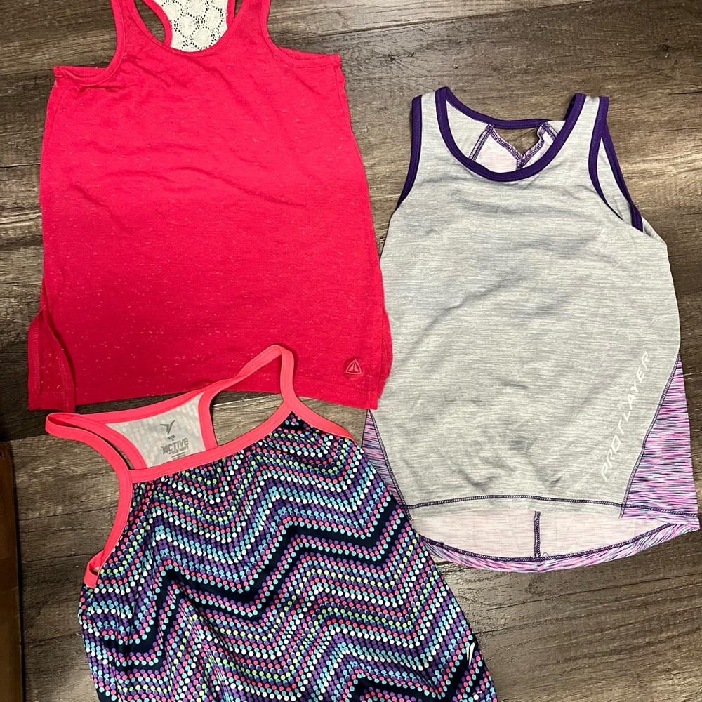 Girls Athletic Tank Bundle Size 8 Roxy Reebok Old Navy Active